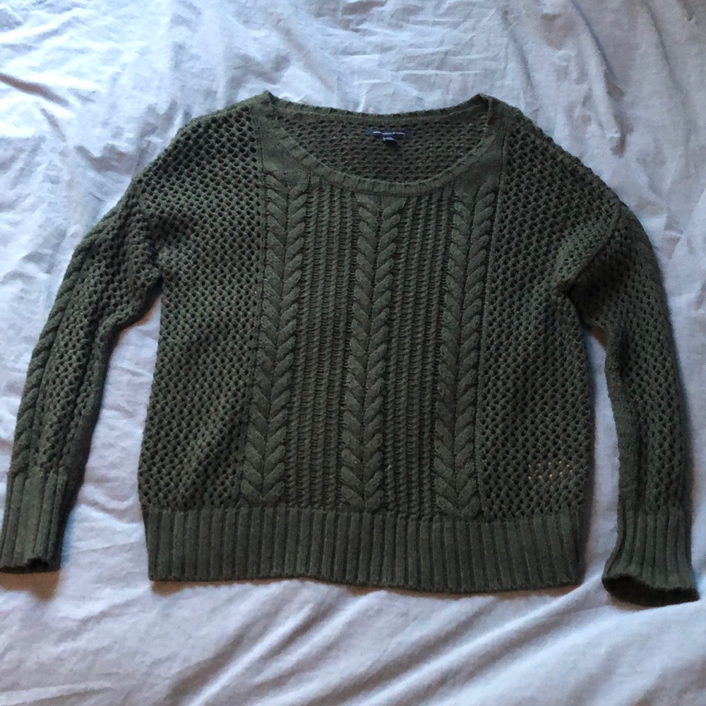 American eagle sweater